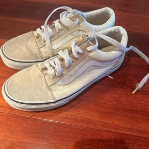 Women’s beige Suede Vans